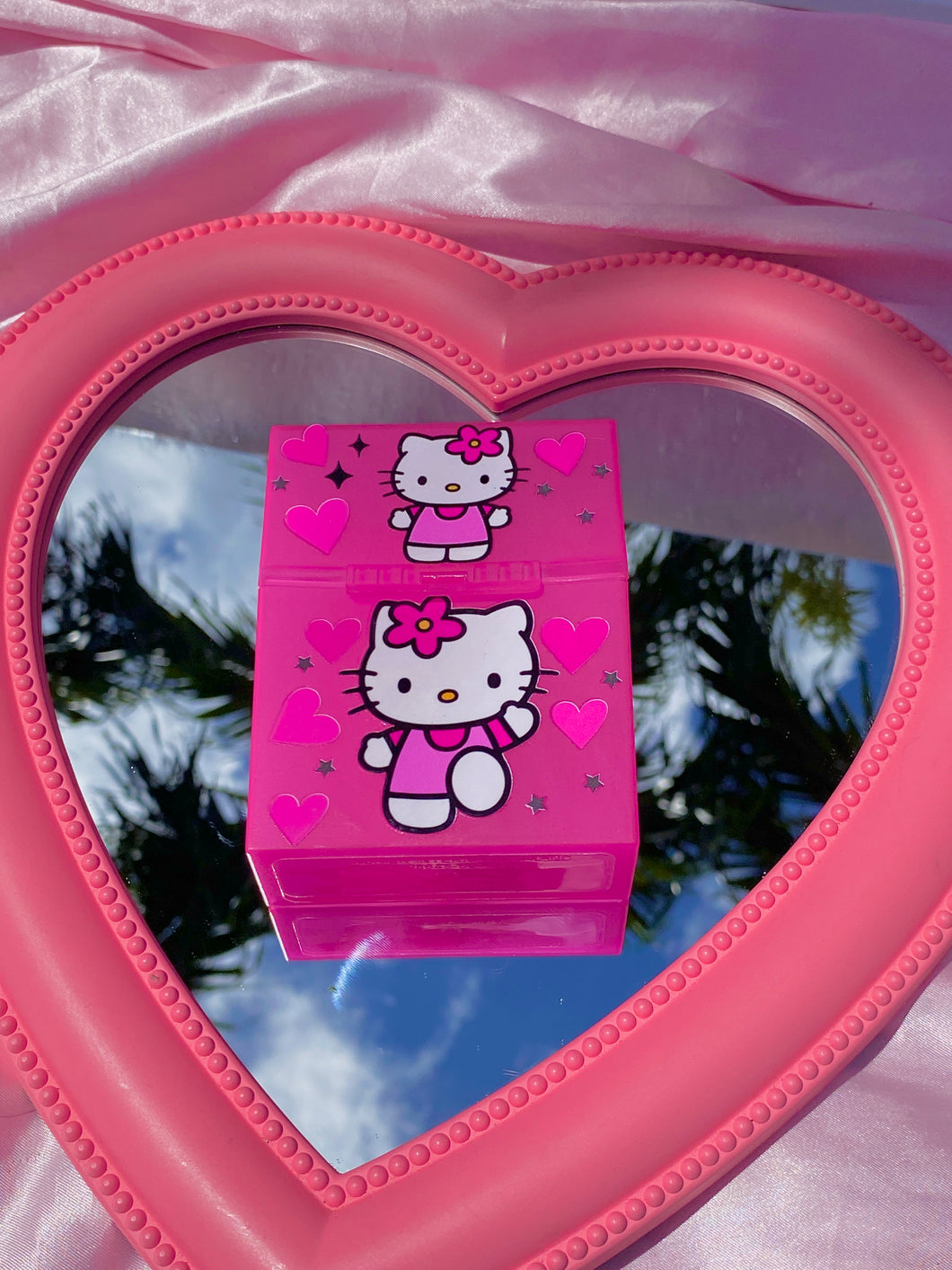 Pink Hello Kitty Joint Case